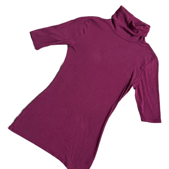 A NEW DAY BURGUNDY THREE QUATER LENGTH SLEEVE TURTLENECK TOP SIZE XS - Picture 2 of 5